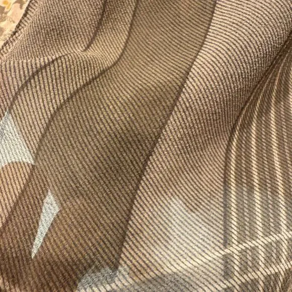 URU Mixed Print Flowy Asymmetrical Tunic Top Womens One Size Silk Boho FLAWED - Picture 15 of 16